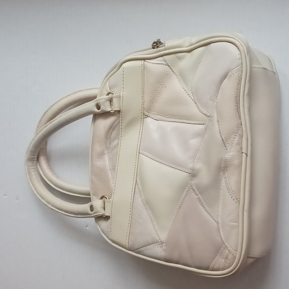 4/$30 Cream Coloured Patchwork Faux-Leather Purse - Medium Size - Picture 2 of 12